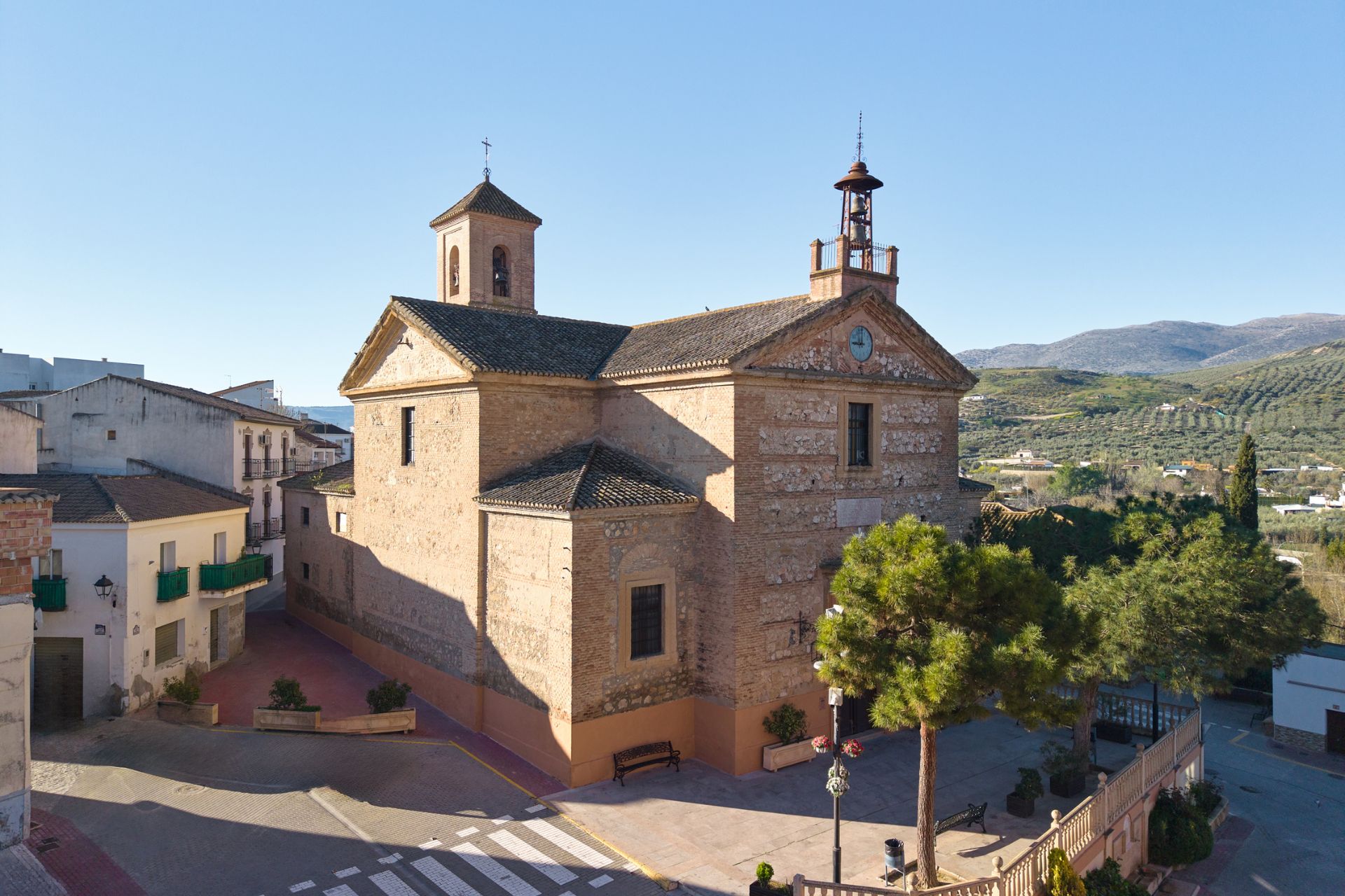 Iglesia de Santa Ana de Salar - Poniente de Granada