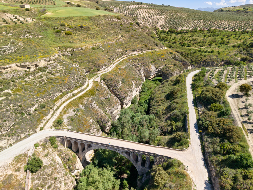 Vista aérea de los Tajos del río Cacín, en el Poniente de Granada.