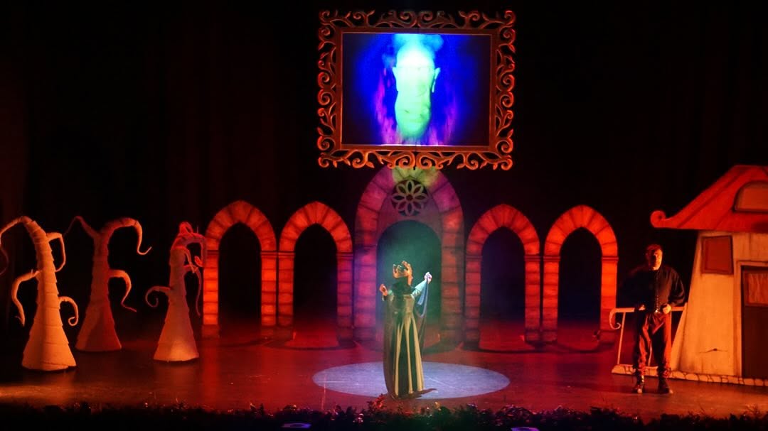 Teatro musical 'Blancanieves' Huétor Tájar Poniente de Granada