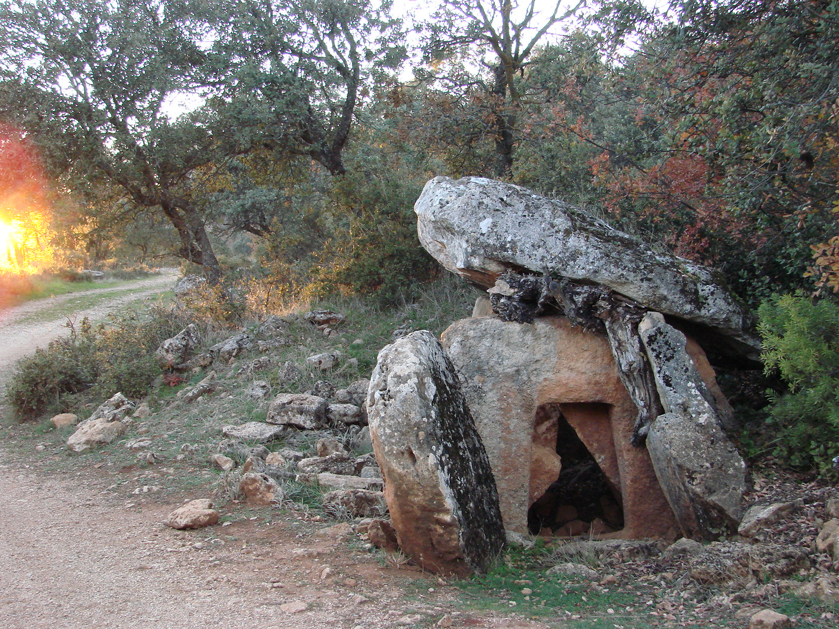 La Peña de los Gitanos - Montefrío - Poniente de Granada